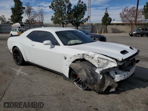 ✅ 2021 Dodge Challenger SRT Hellcat Widebody • VIN: 2C3CDZC97MH617546 • Lot: 43837135. Wystawiony na Copart z przebiegiem 27 344 mil. Bezpłatny archiwum sprzedaży aukcyjnych z USA i szczegółowy raport historii pojazdu na DreamBid. Zdjęcie 4.