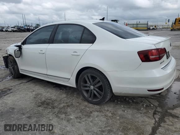 ✅ 2018 Volkswagen Jetta SEL • VIN: 3VWL17AJ6JM211225 • Lot: 60130265. Listed on Copart with 79,889 mi. Free auction sales archive from the USA and detailed vehicle history report at DreamBid. Image 2.
