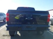 ✅ 2017 Chevrolet Silverado 1500 LT • VIN: 3GCUKREC6HG383016 • Lot: 43180014. Listed on IAAI with 121,340 mi. Free auction sales archive from the USA and detailed vehicle history report at DreamBid. Image 16.