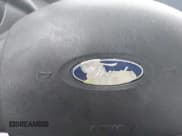 ✅ 2003 Ford F-150 XL • VIN: 2FTRF082X3CA28073 • Lot: 43800736. Wystawiony na IAAI z przebiegiem 148 345 mil. Bezpłatny archiwum sprzedaży aukcyjnych z USA i szczegółowy raport historii pojazdu na DreamBid. Zdjęcie 6.