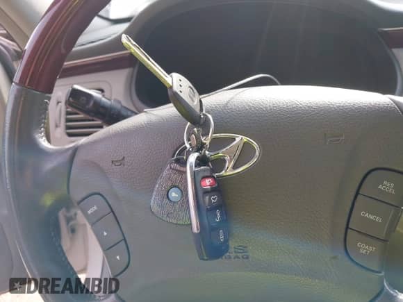 2007 Hyundai Azera SE с VIN KMHFC46F07A139369, выставлен на аукционе IAAI как лот 41999327 с пробегом 145 827 миль миль и . История ставок и продаж доступна на DreamBid. Изображение 11.