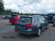 ✅ 2019 Volkswagen Golf S • VIN: 3VWH17AUXKM506457 • Lot: 42906860. Wystawiony na IAAI z przebiegiem 113 819 mil. Bezpłatny archiwum sprzedaży aukcyjnych z USA i szczegółowy raport historii pojazdu na DreamBid. Zdjęcie 4.
