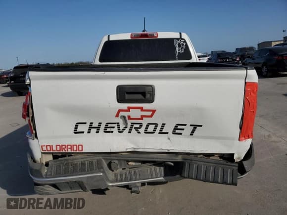 ✅ 2016 Chevrolet Colorado 2WD WT • VIN: 1GCHSBE33G1169266 • Лот: 49864665. Опубликован ранее на Copart с пробегом 249 018 миль. Бесплатный доступ к архиву аукционных продаж из США и подробный отчёт об истории автомобиля на DreamBid. Изображение 6.