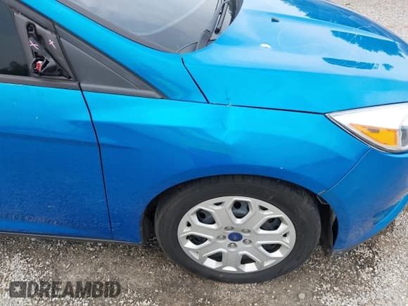 ✅ 2015 Ford Focus SE • VIN: 1FADP3F21FL274182 • Lot: 42441161. Listed on IAAI with 176,810 mi. Free auction sales archive from the USA and detailed vehicle history report at DreamBid. Image 21.