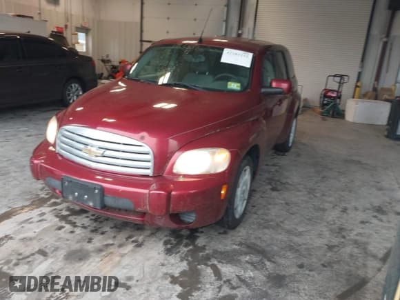 ✅ 2009 Chevrolet HHR 1LT • VIN: 3GNCA23B69S502821 • Lot: 42183132. Listed on IAAI with 111,780 mi. Free auction sales archive from the USA and detailed vehicle history report at DreamBid. Image 2.