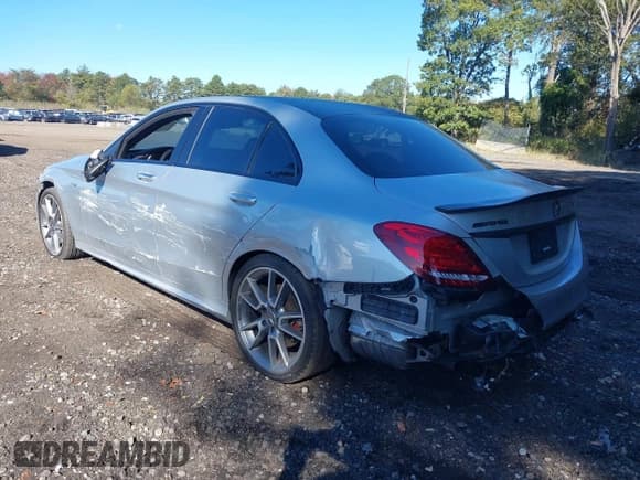 ✅ 2017 Mercedes-Benz C 43 AMG • VIN: 55SWF6EB2HU180745 • Lot: 43380271. Listed on IAAI with 67,205 mi. Free auction sales archive from the USA and detailed vehicle history report at DreamBid. Image 3.