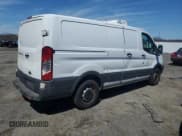✅ 2017 Ford Transit • VIN: 1FTYR1ZM5HKB30604 • Lot: 55535775. Wystawiony na Copart z przebiegiem 230 193 mil. Bezpłatny archiwum sprzedaży aukcyjnych z USA i szczegółowy raport historii pojazdu na DreamBid. Zdjęcie 3.