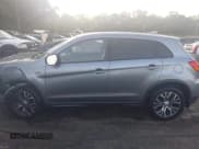 ✅ 2018 Mitsubishi Outlander ES • VIN: JA4AP3AU9JZ001139 • Lot: 42558118. Wystawiony na IAAI z przebiegiem 107 087 mil. Bezpłatny archiwum sprzedaży aukcyjnych z USA i szczegółowy raport historii pojazdu na DreamBid. Zdjęcie 14.