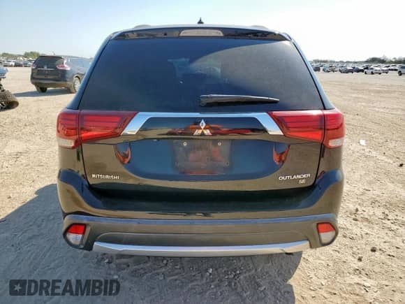 2016 Mitsubishi Outlander SE z VIN JA4AD3A38GZ051040, wystawiony jako Copart lot #81996585 z przebiegiem 150 112 mil mil oraz Szkoda całkowita • Salvage title. Historia ofert i sprzedaży dostępna na DreamBid. Obrazek 6.