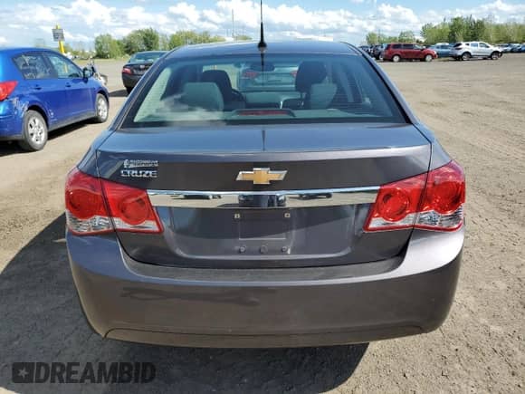 2011 Chevrolet Cruze LS+ 1SB с VIN 1G1PA5SH0B7233536, выставлен на аукционе Copart как лот 70453345 с пробегом 55 791 миль миль и Списание • Salvage title. История ставок и продаж доступна на DreamBid. Изображение 6.