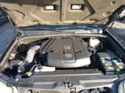 ✅ 2005 Toyota 4Runner Limited • VIN: JTEZU17R958034254 • Lot: 41211156. Listed on IAAI with 184,803 mi. Free auction sales archive from the USA and detailed vehicle history report at DreamBid. Image 10.