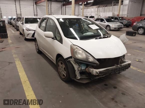 ✅ 2012 Honda Fit • VIN: JHMGE8G35CC029252 • Lot: 42267307. Listed on IAAI with 182,019 mi. Free auction sales archive from the USA and detailed vehicle history report at DreamBid. Image 1.