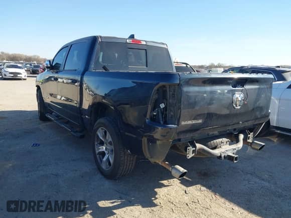 2020 Ram 1500 Laramie с VIN 1C6RREJT4LN232859, выставлен на аукционе IAAI как лот 41811981 с пробегом 104 763 миль миль и . История ставок и продаж доступна на DreamBid. Изображение 3.