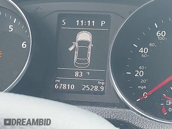 ✅ 2017 Volkswagen Passat SE • VIN: 1VWBT7A39HC040828 • Lot: 43057950. Listed on IAAI with 69,000 mi. Free auction sales archive from the USA and detailed vehicle history report at DreamBid. Image 16.