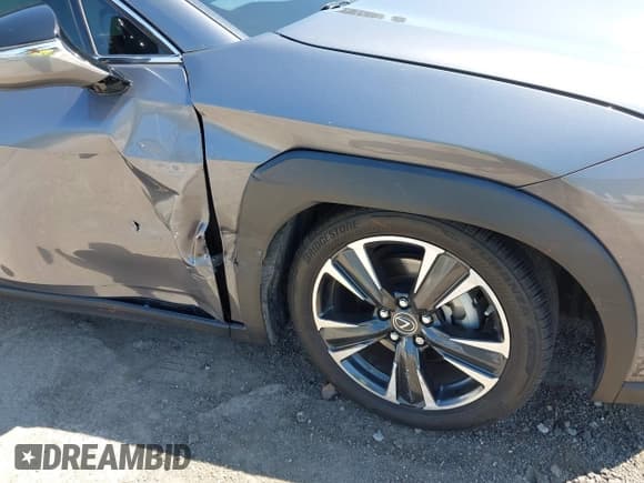 ✅ 2021 Lexus UX 250h • VIN: JTHX9JBH3M2042734 • Lot: 42737482. Listed on IAAI with 37,703 mi. Free auction sales archive from the USA and detailed vehicle history report at DreamBid. Image 6.