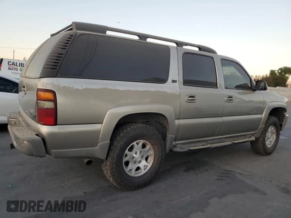 ✅ 2001 Chevrolet Suburban LT • VIN: 3GNFK16T01G222697 • Лот: 84206814. Опубликован ранее на Copart с пробегом 111 723 миль. Бесплатный доступ к архиву аукционных продаж из США и подробный отчёт об истории автомобиля на DreamBid. Изображение 3.