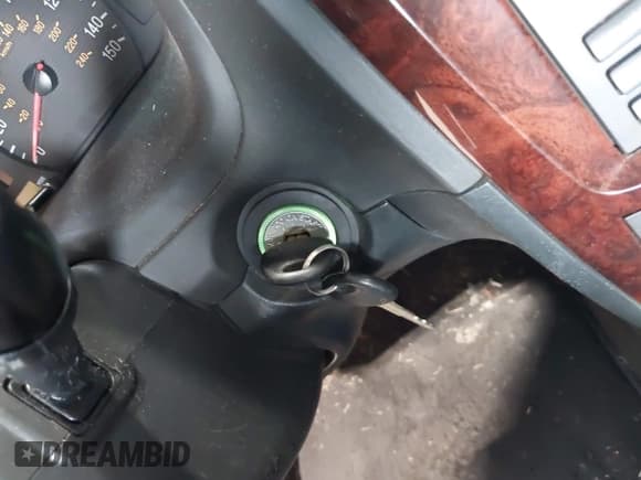 ✅ 2004 Hyundai Sonata GLS • VIN: KMHWF35H44A982135 • Lot: 42640862. Listed on IAAI with 155,339 mi. Free auction sales archive from the USA and detailed vehicle history report at DreamBid. Image 11.