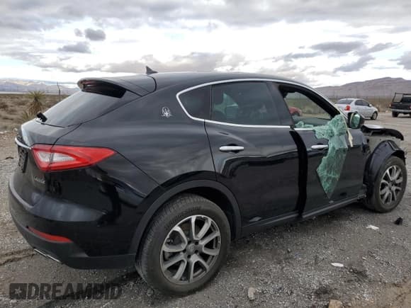 ✅ 2018 Maserati Levante • VIN: ZN661XUA6JX292084 • Лот: 39406264. Опубликован ранее на Copart с пробегом 44 039 миль. Бесплатный доступ к архиву аукционных продаж из США и подробный отчёт об истории автомобиля на DreamBid. Изображение 3.