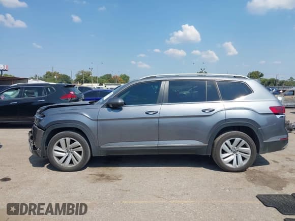 ✅ 2021 Volkswagen Atlas SEL • VIN: 1V2ER2CA1MC531433 • Lot: 43347185. Wystawiony na IAAI z przebiegiem 56 705 mil. Bezpłatny archiwum sprzedaży aukcyjnych z USA i szczegółowy raport historii pojazdu na DreamBid. Zdjęcie 14.