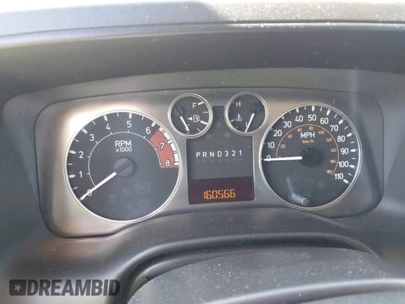 ✅ 2006 Hummer H3 • VIN: 5GTDN136268112147 • Lot: 43534253. Wystawiony na IAAI z przebiegiem 160 566 mil. Bezpłatny archiwum sprzedaży aukcyjnych z USA i szczegółowy raport historii pojazdu na DreamBid. Zdjęcie 7.