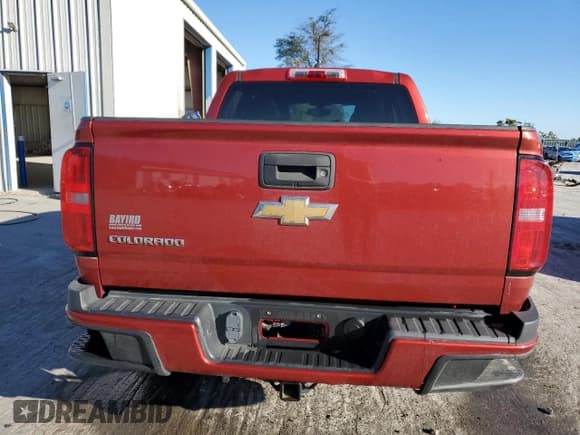 ✅ 2015 Chevrolet Colorado 4WD Z71 • VIN: 1GCGTCE35F1177205 • Лот: 85824525. Опубликован ранее на Copart с пробегом 132 897 миль. Бесплатный доступ к архиву аукционных продаж из США и подробный отчёт об истории автомобиля на DreamBid. Изображение 6.