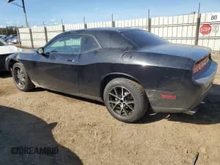 ✅ 2010 Dodge Challenger SE • VIN: 2B3CJ4DV6AH219244 • Lot: 77597964. Wystawiony na Copart z przebiegiem 117 762 mil. Bezpłatny archiwum sprzedaży aukcyjnych z USA i szczegółowy raport historii pojazdu na DreamBid. Zdjęcie 2.