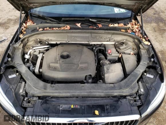 ✅ 2018 Volvo XC60 Inscription • VIN: YV4102RL9J1086172 • Lot: 68885162. Listed on Copart with 96,375 mi. Free auction sales archive from the USA and detailed vehicle history report at DreamBid. Image 12.