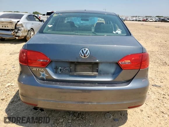 ✅ 2012 Volkswagen Jetta • VIN: 3VW2K7AJ6CM459664 • Lot: 80399245. Listed on Copart with 216,637 mi. Free auction sales archive from the USA and detailed vehicle history report at DreamBid. Image 6.