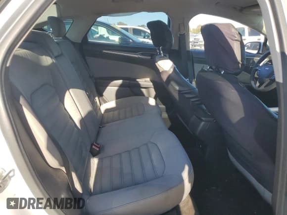 ✅ 2015 Ford Fusion S • VIN: 3FA6P0G78FR153880 • Лот: 89855735. Опубликован ранее на Copart с пробегом 193 686 миль. Бесплатный доступ к архиву аукционных продаж из США и подробный отчёт об истории автомобиля на DreamBid. Изображение 10.