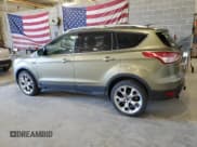 ✅ 2013 Ford Escape Titanium • VIN: 1FMCU9J98DUA01443 • Лот: 49831895. Опубликован ранее на Copart с пробегом 226 010 миль. Бесплатный доступ к архиву аукционных продаж из США и подробный отчёт об истории автомобиля на DreamBid. Изображение 2.