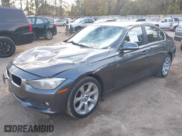 ✅ 2015 BMW 3 Series 320i xDrive • VIN: WBA3C3C53FK203648 • Lot: 43721870. Listed on IAAI with 94,634 mi. Free auction sales archive from the USA and detailed vehicle history report at DreamBid. Image 2.