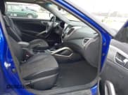 ✅ 2013 Hyundai Veloster w/Black Int • VIN: KMHTC6AD1DU132266 • Лот: 43656928. Опубликован ранее на IAAI с пробегом 256 373 миль. Бесплатный доступ к архиву аукционных продаж из США и подробный отчёт об истории автомобиля на DreamBid. Изображение 5.