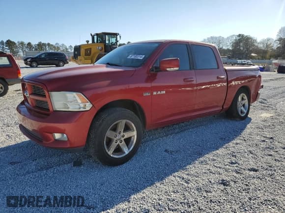 ✅ 2010 Dodge 1500 SLT • VIN: 1D7RB1CT7AS234080 • Lot: 87188914. Wystawiony na Copart z przebiegiem 178 459 mil. Bezpłatny archiwum sprzedaży aukcyjnych z USA i szczegółowy raport historii pojazdu na DreamBid. Zdjęcie 1.