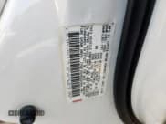 ✅ 1999 Lexus RX 300 • VIN: JT6GF10U9X0024949 • Lot: 67811575. Wystawiony na Copart z przebiegiem 154 158 mil. Bezpłatny archiwum sprzedaży aukcyjnych z USA i szczegółowy raport historii pojazdu na DreamBid. Zdjęcie 13.