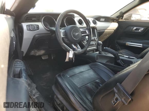 ✅ 2016 Ford Mustang EcoBoost Premium • VIN: 1FATP8UH3G5278630 • Лот: 86545625. Опубликован ранее на Copart с пробегом 112 155 миль. Бесплатный доступ к архиву аукционных продаж из США и подробный отчёт об истории автомобиля на DreamBid. Изображение 8.