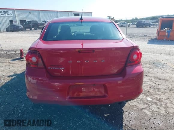 ✅ 2011 Dodge Avenger Express • VIN: 1B3BD4FB3BN509505 • Lot: 43006186. Listed on IAAI with 119,158 mi. Free auction sales archive from the USA and detailed vehicle history report at DreamBid. Image 16.