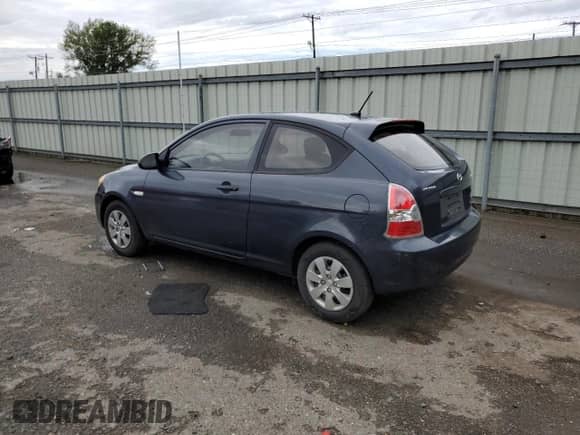 2008 Hyundai Accent GS с VIN KMHCM36C88U086002, выставлен на аукционе Copart как лот 79438824 с пробегом Не указан миль и Чистый • Clean title. История ставок и продаж доступна на DreamBid. Изображение 2.
