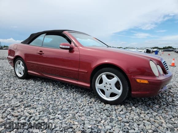 ✅ 2000 Mercedes-Benz CLK 320/430 • VIN: WDBLK70GXYT042181 • Lot: 82095175. Wystawiony na Copart z przebiegiem 85 364 mil. Bezpłatny archiwum sprzedaży aukcyjnych z USA i szczegółowy raport historii pojazdu na DreamBid. Zdjęcie 4.