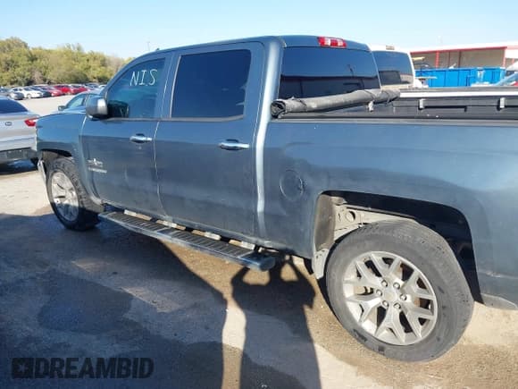 ✅ 2014 Chevrolet Silverado 1500 LT • VIN: 3GCPCREC9EG105099 • Lot: 43513451. Wystawiony na IAAI z przebiegiem 197 594 mil. Bezpłatny archiwum sprzedaży aukcyjnych z USA i szczegółowy raport historii pojazdu na DreamBid. Zdjęcie 14.