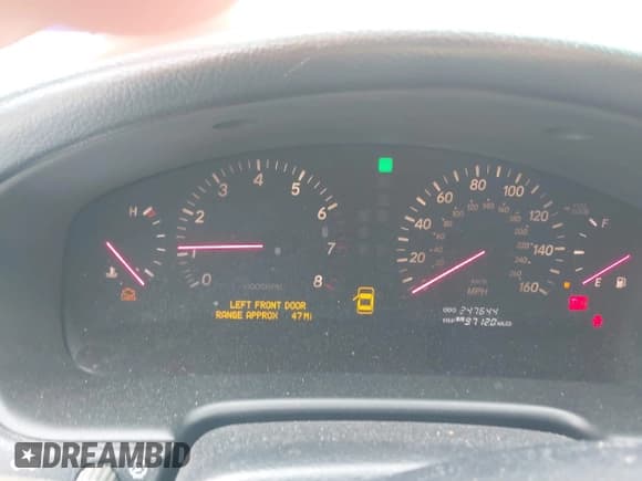 ✅ 2001 Lexus LS 430 • VIN: JTHBN30F910041405 • Lot: 42872149. Listed on IAAI with 247,644 mi. Free auction sales archive from the USA and detailed vehicle history report at DreamBid. Image 7.