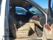 ✅ 2007 Chevrolet Suburban LT • VIN: 3GNFC16J37G246478 • Lot: 43518651. Listed on IAAI with 248,314 mi. Free auction sales archive from the USA and detailed vehicle history report at DreamBid. Image 5.