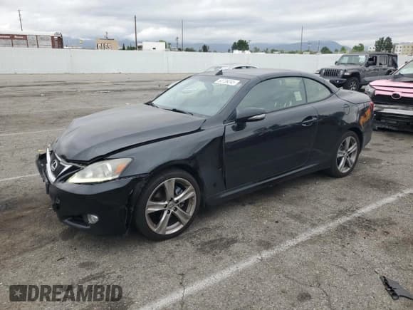 ✅ 2014 Lexus IS 250 C • VIN: JTHFF2C2XE2531606 • Lot: 53739245. Listed on Copart with 161,636 mi. Free auction sales archive from the USA and detailed vehicle history report at DreamBid. Image 1.
