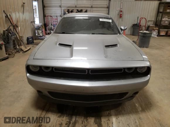 ✅ 2015 Dodge Challenger SXT • VIN: 2C3CDZAG0FH701745 • Lot: 79723323. Wystawiony na Copart z przebiegiem 106 149 mil. Bezpłatny archiwum sprzedaży aukcyjnych z USA i szczegółowy raport historii pojazdu na DreamBid. Zdjęcie 5.