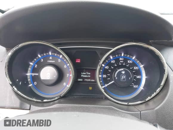 2013 Hyundai Sonata GLS z VIN 5NPEB4AC3DH568395, wystawiony jako IAAI lot #43452613 z przebiegiem 79 658 mil mil oraz . Historia ofert i sprzedaży dostępna na DreamBid. Obrazek 7.