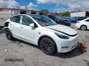 ✅ 2023 Tesla Model Y Performance • VIN: 7SAYGDEF5PF874118 • Lot: 43168239. Wystawiony na IAAI z przebiegiem 31 810 mil. Bezpłatny archiwum sprzedaży aukcyjnych z USA i szczegółowy raport historii pojazdu na DreamBid. Zdjęcie 1.