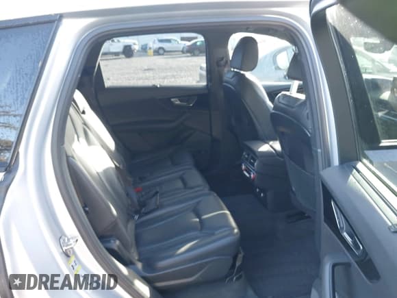 ✅ 2018 Audi Q7 Prestige • VIN: WA1VAAF7XJD020922 • Lot: 43547613. Listed on IAAI with 54,938 mi. Free auction sales archive from the USA and detailed vehicle history report at DreamBid. Image 19.