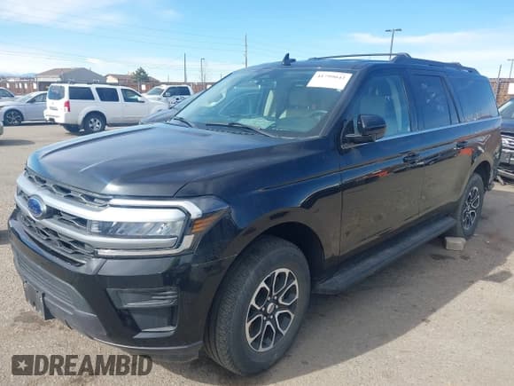 ✅ 2024 Ford Expedition Max XLT • VIN: 1FMJK1J80REA32516 • Lot: 41799042. Listed on IAAI with 14,721 mi. Free auction sales archive from the USA and detailed vehicle history report at DreamBid. Image 2.