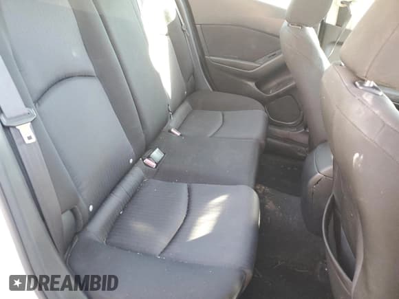 ✅ 2016 Mazda 3 i Sport • VIN: 3MZBM1T75GM256165 • Lot: 92585505. Wystawiony na Copart z przebiegiem 106 784 mil. Bezpłatny archiwum sprzedaży aukcyjnych z USA i szczegółowy raport historii pojazdu na DreamBid. Zdjęcie 10.