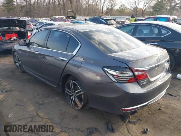 ✅ 2016 Honda Accord Sport • VIN: 1HGCR2F52GA161036 • Lot: 41838863. Wystawiony na IAAI z przebiegiem 331 244 mil. Bezpłatny archiwum sprzedaży aukcyjnych z USA i szczegółowy raport historii pojazdu na DreamBid. Zdjęcie 3.