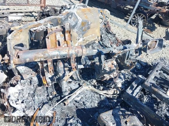 ✅ 2016 Ford F-150 XLT • VIN: 1FTEW1E88GFA88635 • Lot: 43504395. Wystawiony na IAAI z przebiegiem Nie podano. Bezpłatny archiwum sprzedaży aukcyjnych z USA i szczegółowy raport historii pojazdu na DreamBid. Zdjęcie 7.